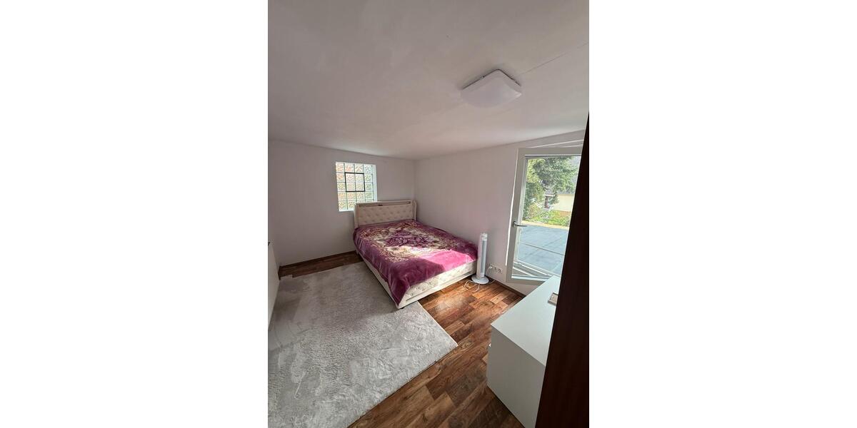 Etagenwohnung Bruchköbel - 3 Zimmer, 65 m&sup2;, 700&euro; | Angebot:27626726