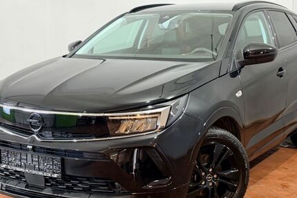Opel Grandland (X) 18.000 km 17.390 &euro; Rodgau 63110