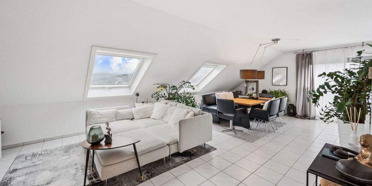 Etagenwohnung Haibach Grünmorsbach - 3 Zimmer, 90 m&sup2;, 289.000&euro; | Angebot:25681420