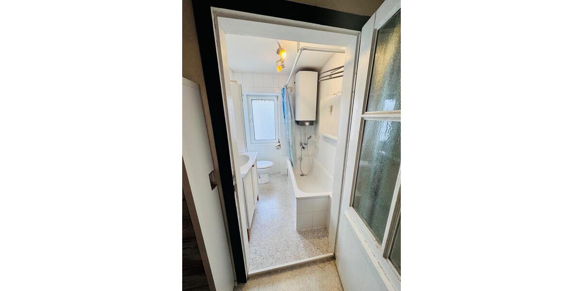 Loft - Studio - Atelier Frankfurt am Main Niederrad - 2 Zimmer, 90 m&sup2;, 1.100&euro; | Angebot:25870905