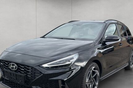 Hyundai i30 1.001 km 26.990 &euro; Frankfurt 60386