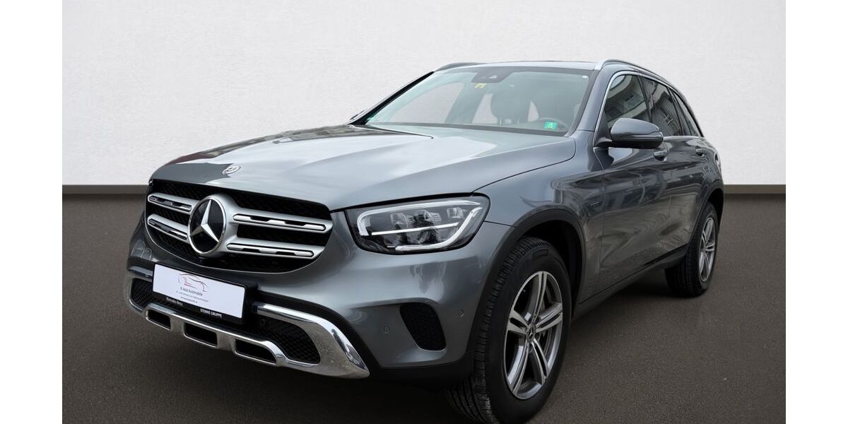 Mercedes-Benz GLC 300 138.000 km 29.499 &euro; Frankfurt am Main 60386
