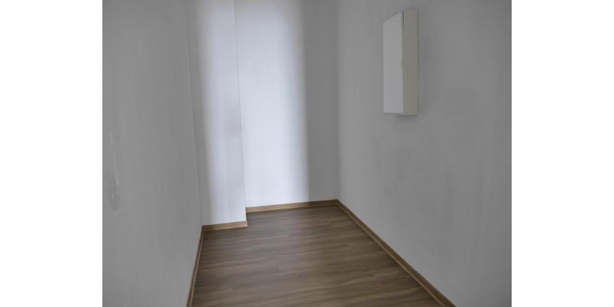 Etagenwohnung Neu-Isenburg Isenburg - 2.5 Zimmer, 68 m&sup2;, 687&euro; | Angebot:24320134