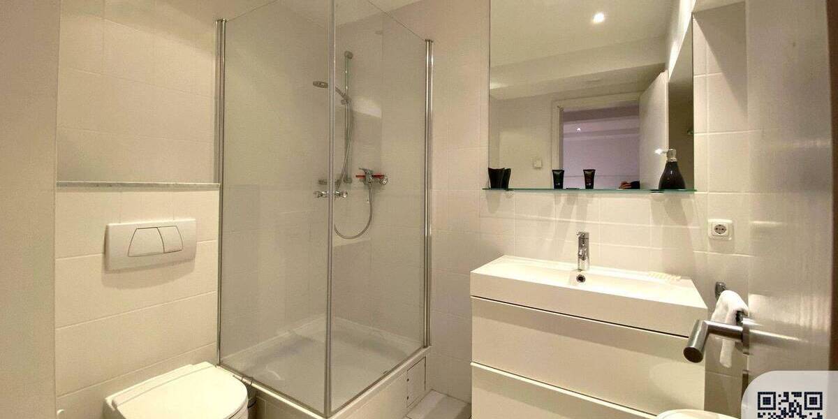 Etagenwohnung Frankfurt am Main Sachsenhausen - 2 Zimmer, 42 m&sup2;, 1.867&euro; | Angebot:25752798