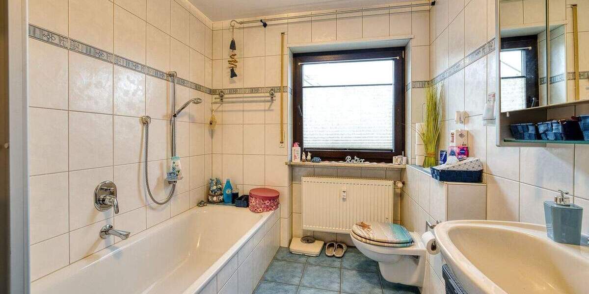 Mehrfamilienhaus, Wohnhaus Aschaffenburg Damm - 1 Zimmer, 330 m&sup2;, 1.250.000&euro; | Angebot:25681427