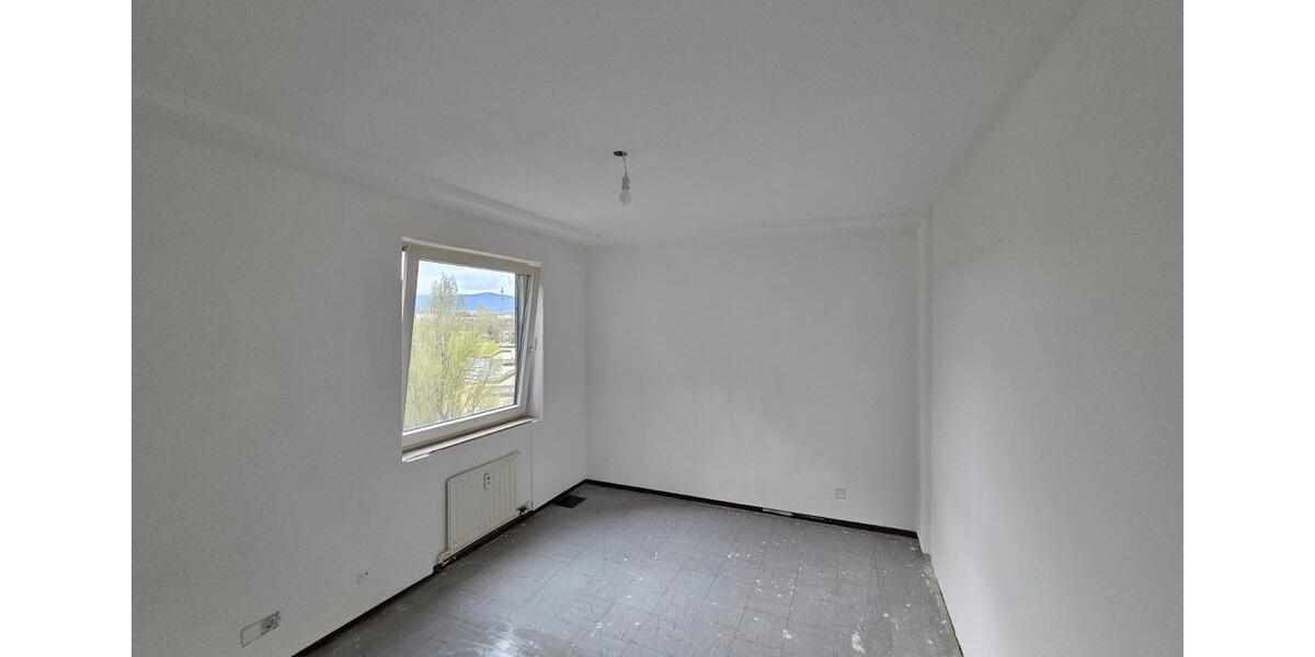 Etagenwohnung Frankfurt am Main Sossenheim - 4.5 Zimmer, 110 m&sup2;, 1.200&euro; | Angebot:25903895