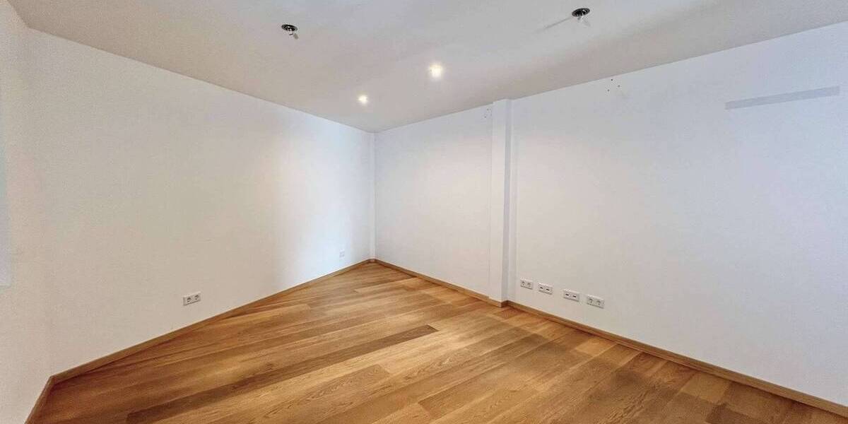 Gewerbeobjekt Frankfurt am Main Rödelheim - 1.560&euro; | Angebot:25706153