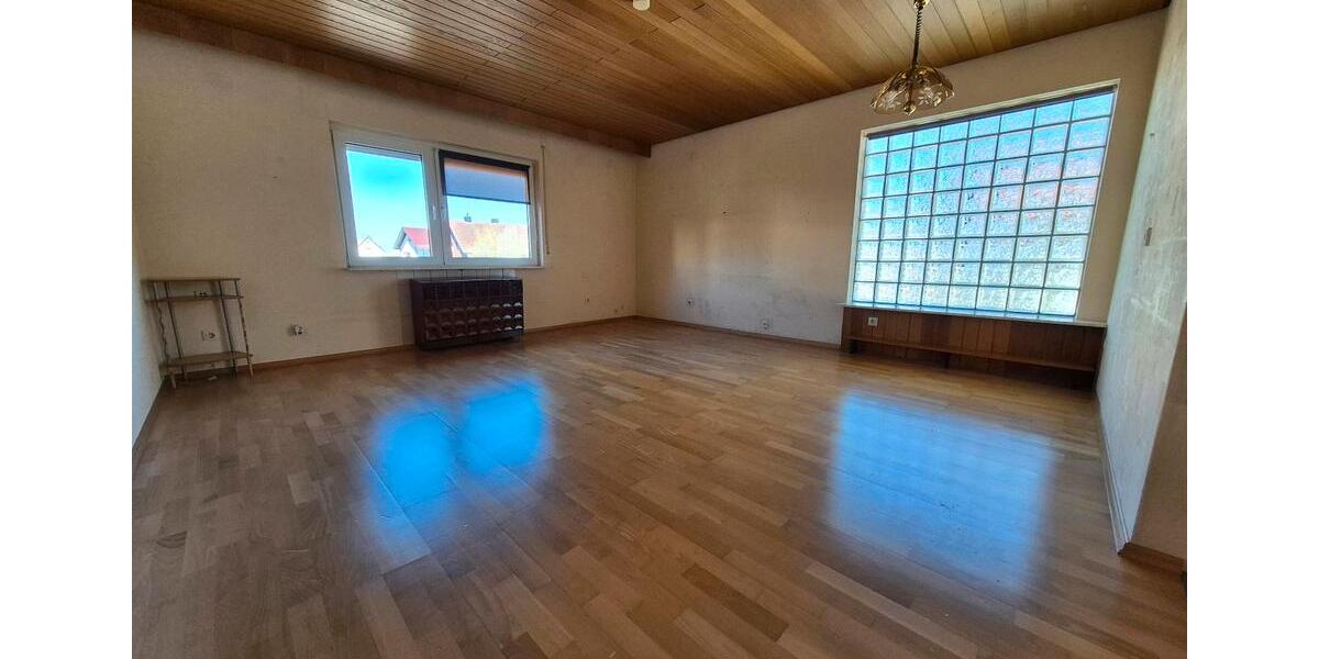 Einfamilienhaus Freigericht - 4 Zimmer, 126 m&sup2;, 330.000&euro; | Angebot:26060381