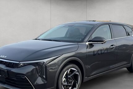 Kia K4 3.900 km 32.780 &euro; Frankfurt am Main 60386