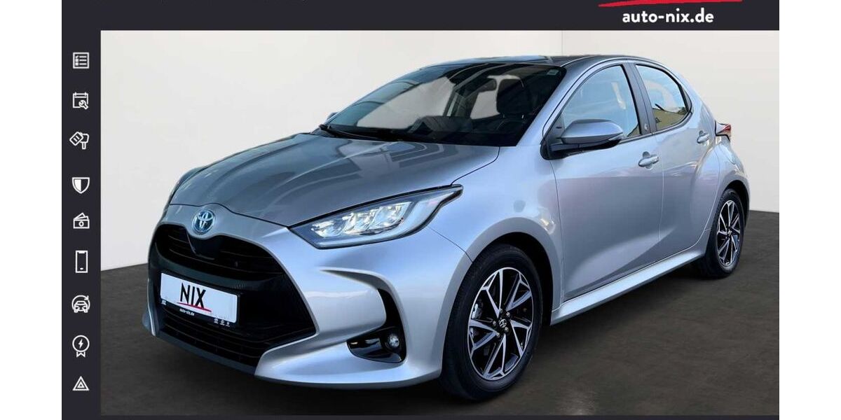 Toyota Yaris 32.368 km 20.570 &euro; Frankfurt 60314