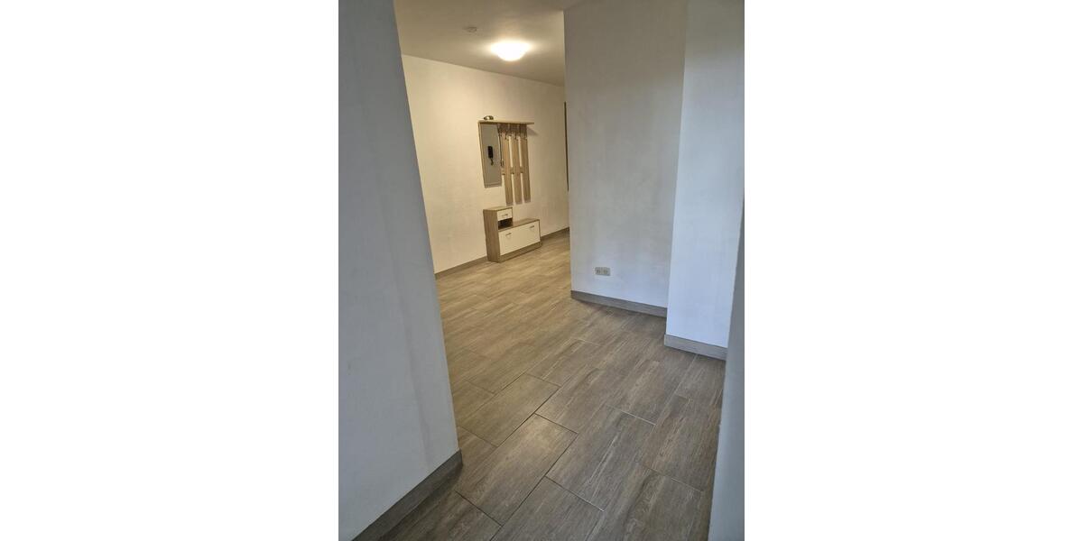 Etagenwohnung Langenselbold - 3 Zimmer, 83 m&sup2;, 195.000&euro; | Angebot:26929576