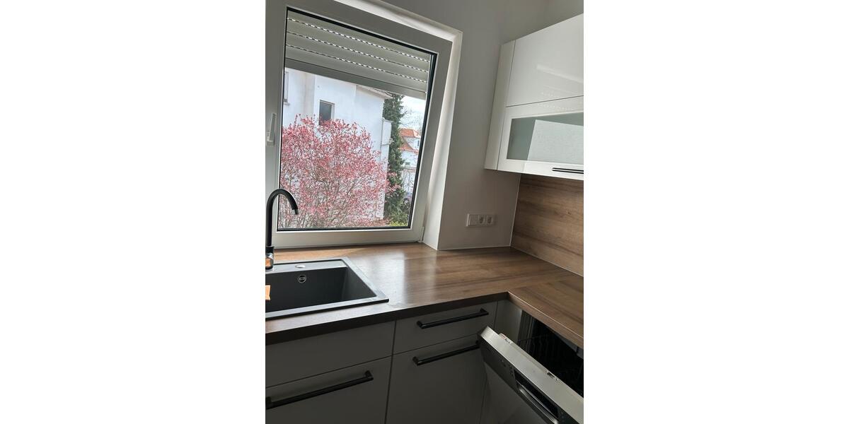 Etagenwohnung Offenbach am Main Buchrain - 3 Zimmer, 80 m&sup2;, 1.650&euro; | Angebot:25960512