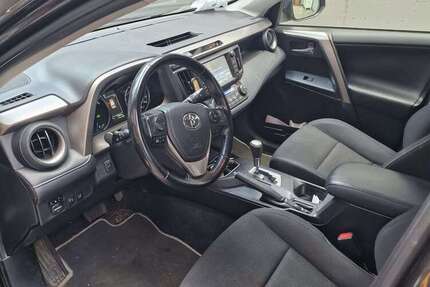 Toyota RAV 4 112.000 km 19.500 &euro; Frankfurt am Main 60528