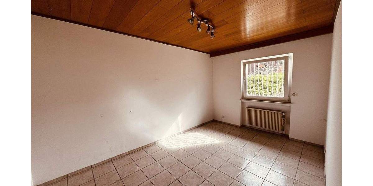 Einfamilienhaus Büdingen Diebach - 8 Zimmer, 178 m&sup2;, 409.000&euro; | Angebot:25751205