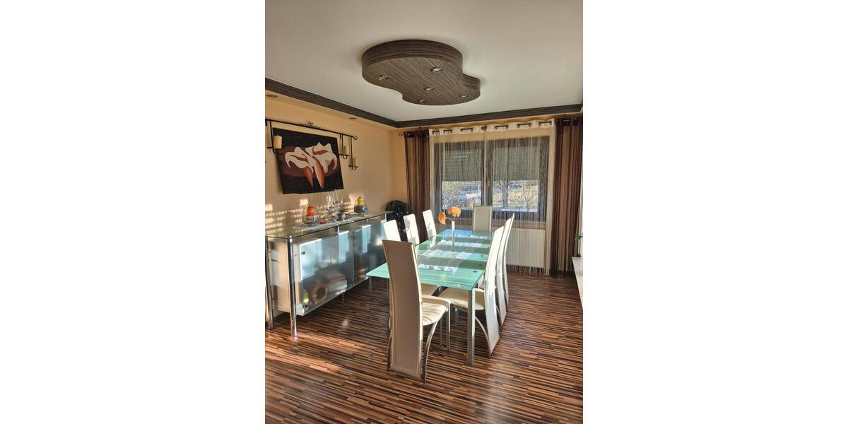 Einfamilienhaus Langenselbold - 6 Zimmer, 182 m&sup2;, 529.000&euro; | Angebot:25994349