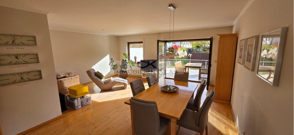 Reihenhaus Frankfurt am Main Nord-West - 6 Zimmer, 174 m&sup2;, 2.790&euro; | Angebot:25760151