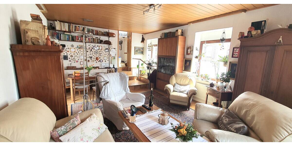 Doppelhaushälfte Langenselbold - 5 Zimmer, 136 m&sup2;, 219.000&euro; | Angebot:26585300