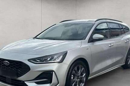 Ford Focus 28.876 km 21.950 &euro; Frankfurt am Main 60386