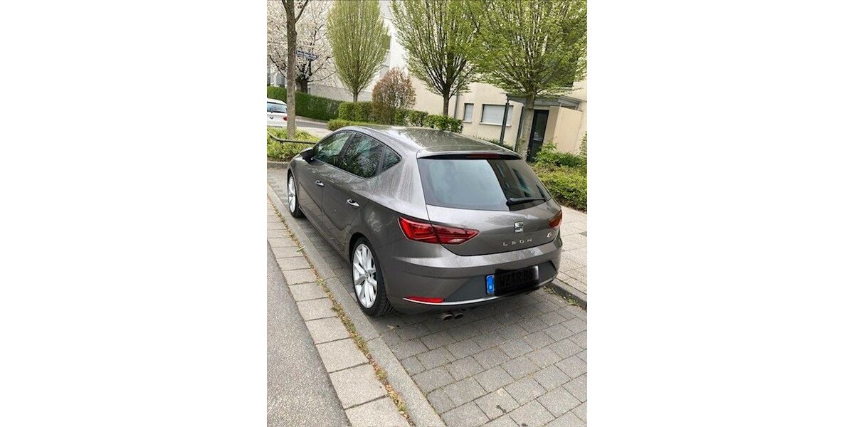 Seat Leon 202.803 km 8.500 &euro; Frankfurt 60438