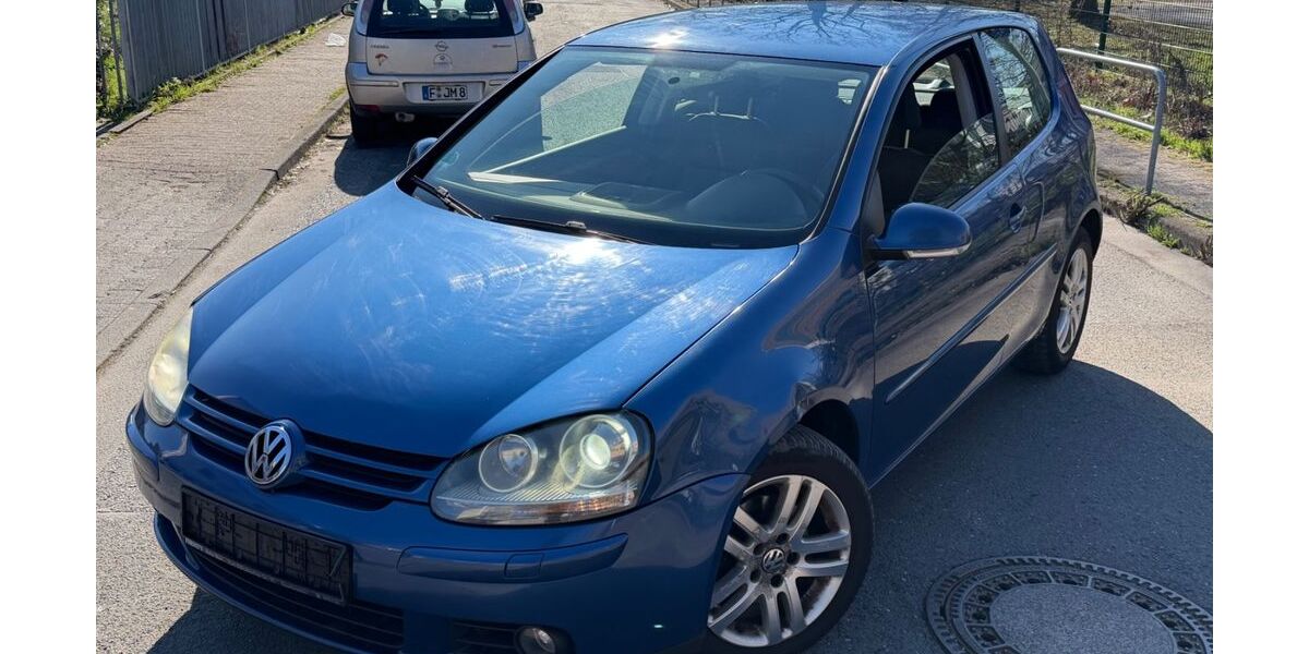 VW Golf 236.000 km 1.111 &euro; Frankfurt am Main 65933