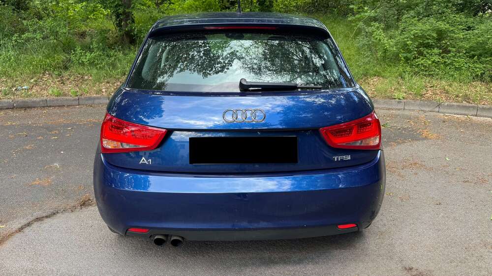 Audi A1 81.600 km 10.900 &euro; Hanau, Brüder-Grimm-Stadt 63450