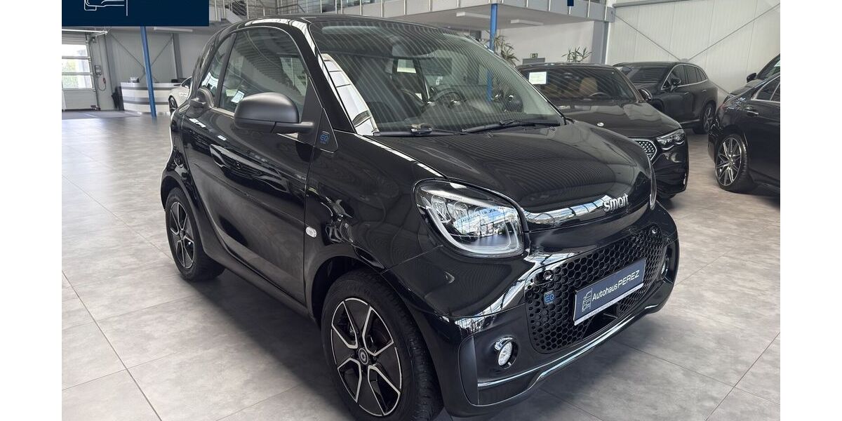 Smart ForTwo 11.420 km 15.389 &euro; Groß-Umstadt 64823