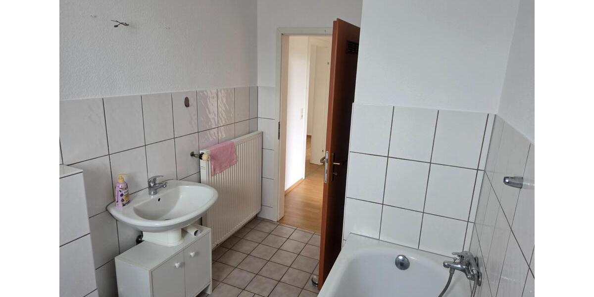 Etagenwohnung Friedberg (Hessen) - 2 Zimmer, 67 m&sup2;, 650&euro; | Angebot:25841069
