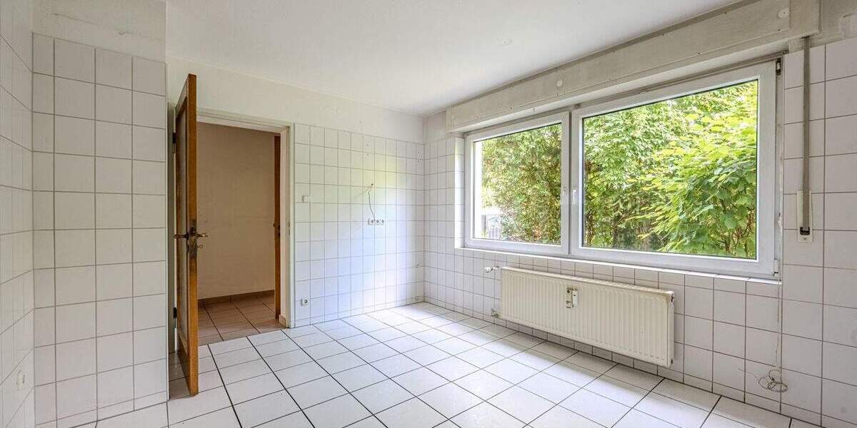 Mehrfamilienhaus, Wohnhaus Frankfurt am Main Westend-Süd - 1 Zimmer, 304 m&sup2;, 3.249.000&euro; | Angebot:25690921