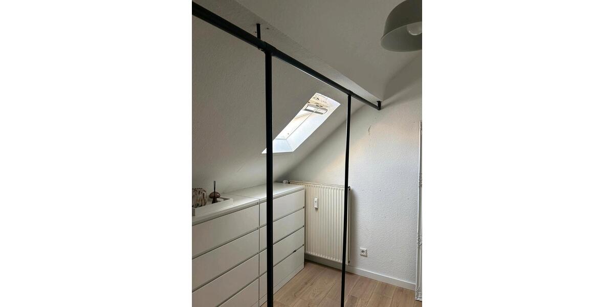 Dachgeschoßwohnung Stockstadt am Main - 2.5 Zimmer, 70 m&sup2;, 900&euro; | Angebot:25903976