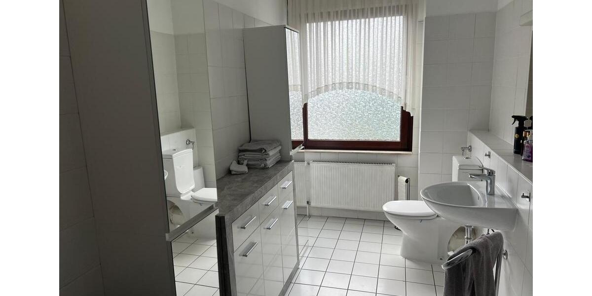 Reihenhaus Bad Vilbel - 6 Zimmer, 130 m&sup2;, 670.000&euro; | Angebot:22162494