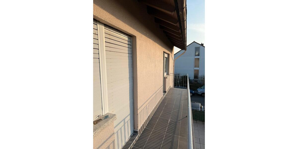 Maisonettenwohnung Karben - 3 Zimmer, 130 m&sup2;, 1.100&euro; | Angebot:25929751