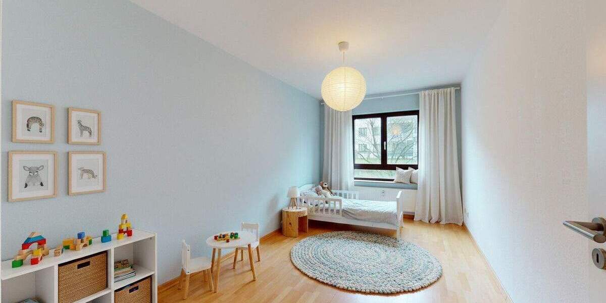 Etagenwohnung Frankfurt am Main Dornbusch - 3 Zimmer, 81 m&sup2;, 450.000&euro; | Angebot:25663800