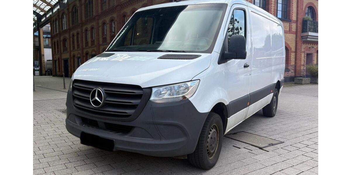 Mercedes-Benz Sprinter 270.000 km 15.900 &euro; Heusenstamm 63150