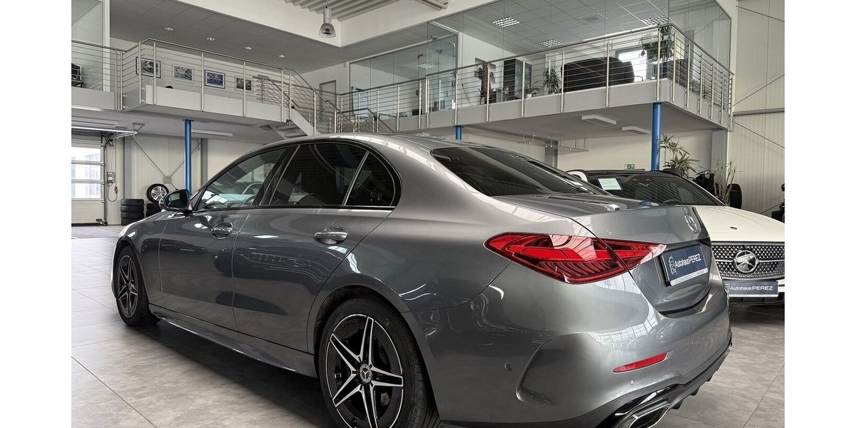 Mercedes-Benz C 200 AMG PREMIUM DISTRONIC-STANDHEIZ.-PANORAMA! 16.170 km 45.849 &euro; Groß-Umstadt 64823