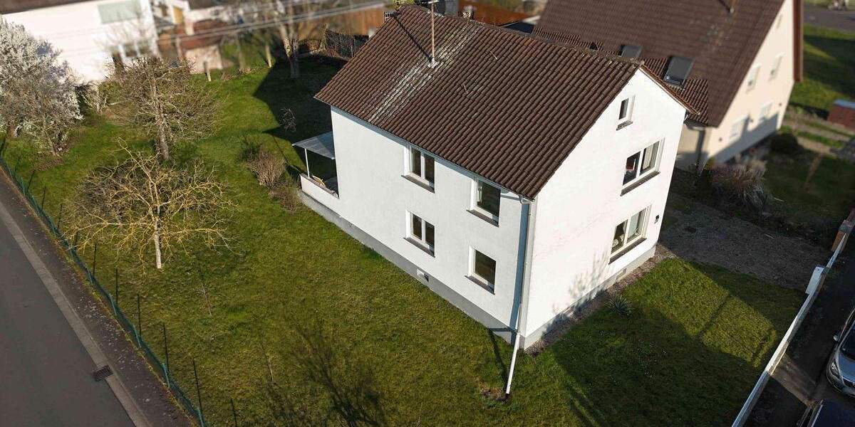 Einfamilienhaus Karlstein Dettingen - 7 Zimmer, 139 m&sup2;, 749.000&euro; | Angebot:25879928