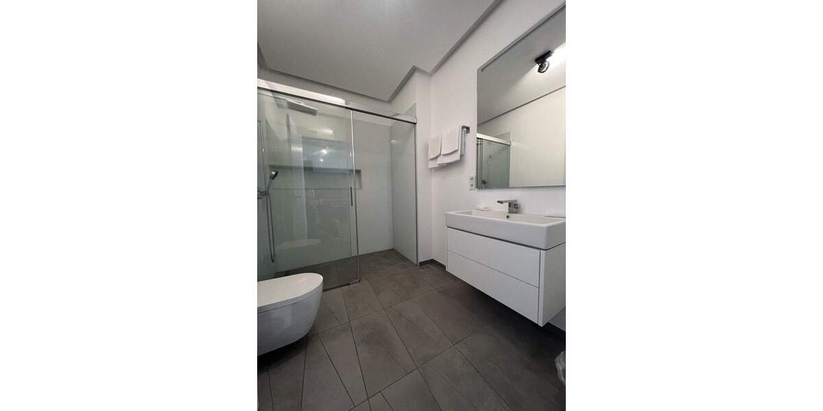 Etagenwohnung Frankfurt am Main Innenstadt - 2 Zimmer, 71 m&sup2;, 645.000&euro; | Angebot:25695560