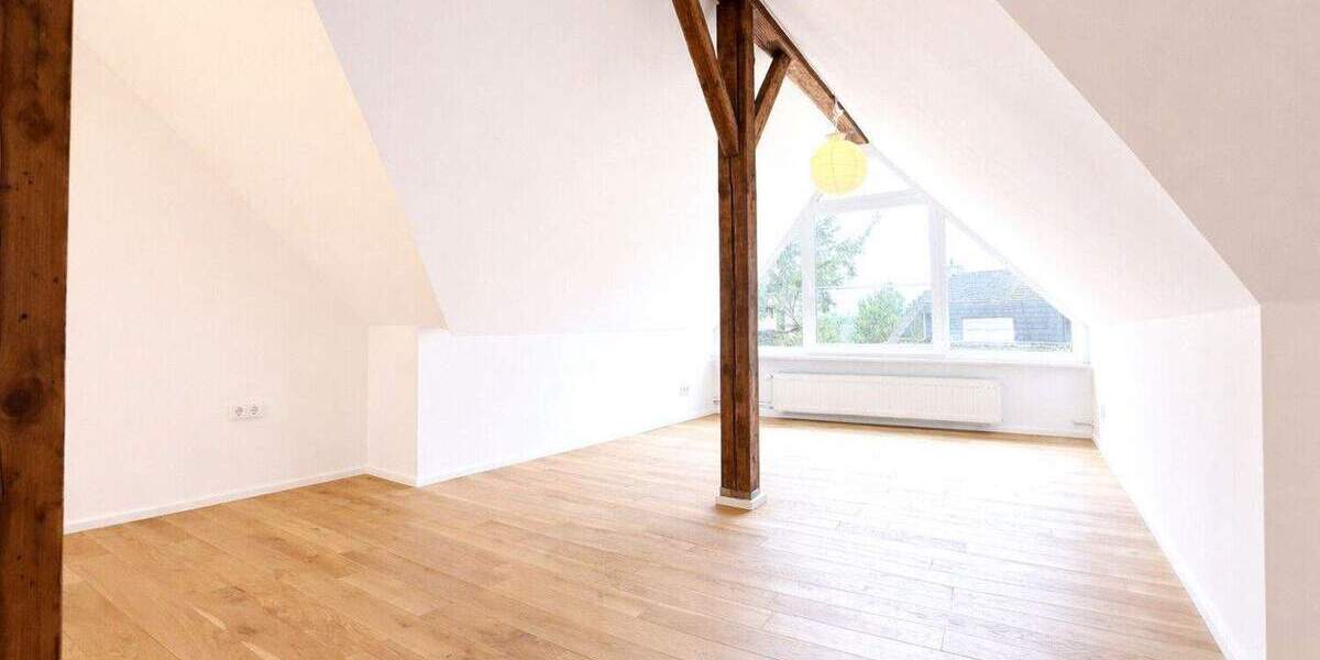 Einfamilienhaus Frankfurt am Main Praunheim - 8 Zimmer, 256 m&sup2;, 1.290.000&euro; | Angebot:25796118