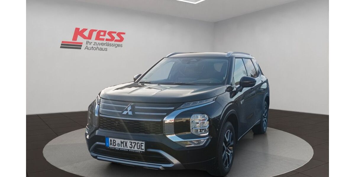 Mitsubishi Outlander 1.200 km 52.990 &euro; Mömbris 63776
