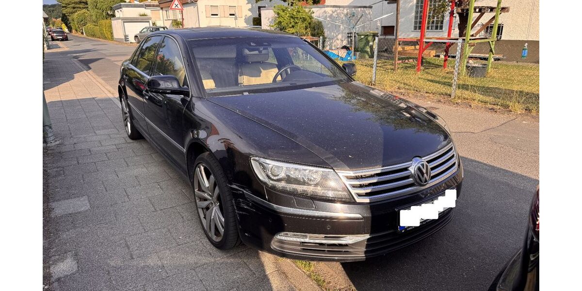 VW Phaeton 229.000 km 8.499 &euro; Offenbach 63075