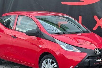 Toyota Aygo (X) 34.000 km 7.490 &euro; Mühlheim am main 63165