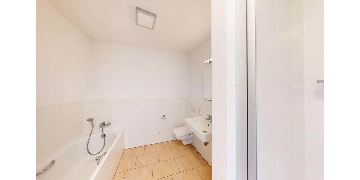 Einfamilienhaus Frankfurt am Main Nord-Ost - 2 Zimmer, 106 m&sup2;, 1.845&euro; | Angebot:26004724