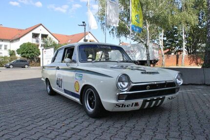 Lotus Cortina 99.999 km 49.900 &euro; Frankfurt 60386