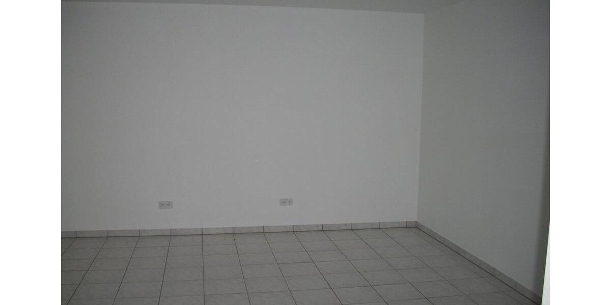 Etagenwohnung Neu-Isenburg Isenburg - 3.5 Zimmer, 150 m&sup2;, 1.700&euro; | Angebot:24219713