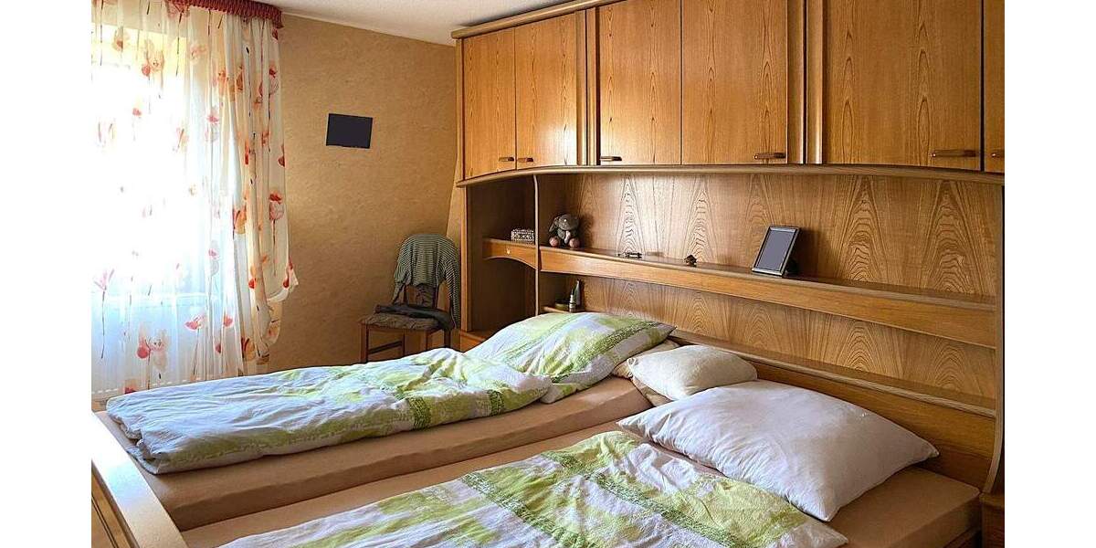 Mehrfamilienhaus, Wohnhaus Ortenberg Lißberg - 1 Zimmer, 331 m&sup2;, 490.000&euro; | Angebot:25696642