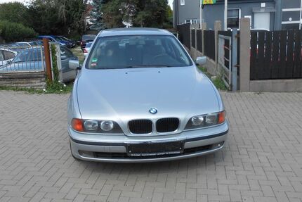 BMW 523 192.437 km 1.298 &euro; Wöllstadt 61206