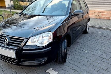 VW Polo 215.000 km 1.990 &euro; Frankfurt am Main 60326