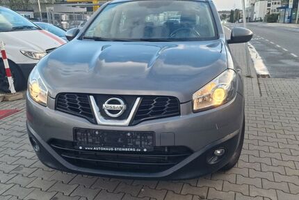 Nissan Qashqai 79.000 km 7.900 &euro; Dietzenbach 63128