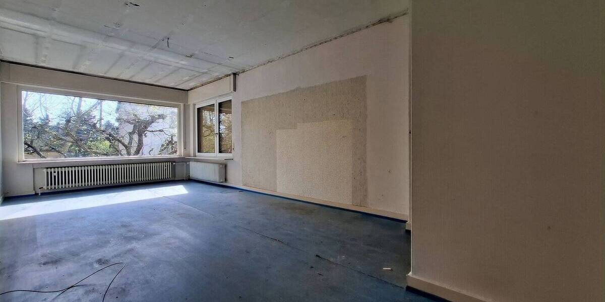 Doppelhaushälfte Frankfurt Sossenheim - 8 Zimmer, 180 m&sup2;, 495.000&euro; | Angebot:25916312