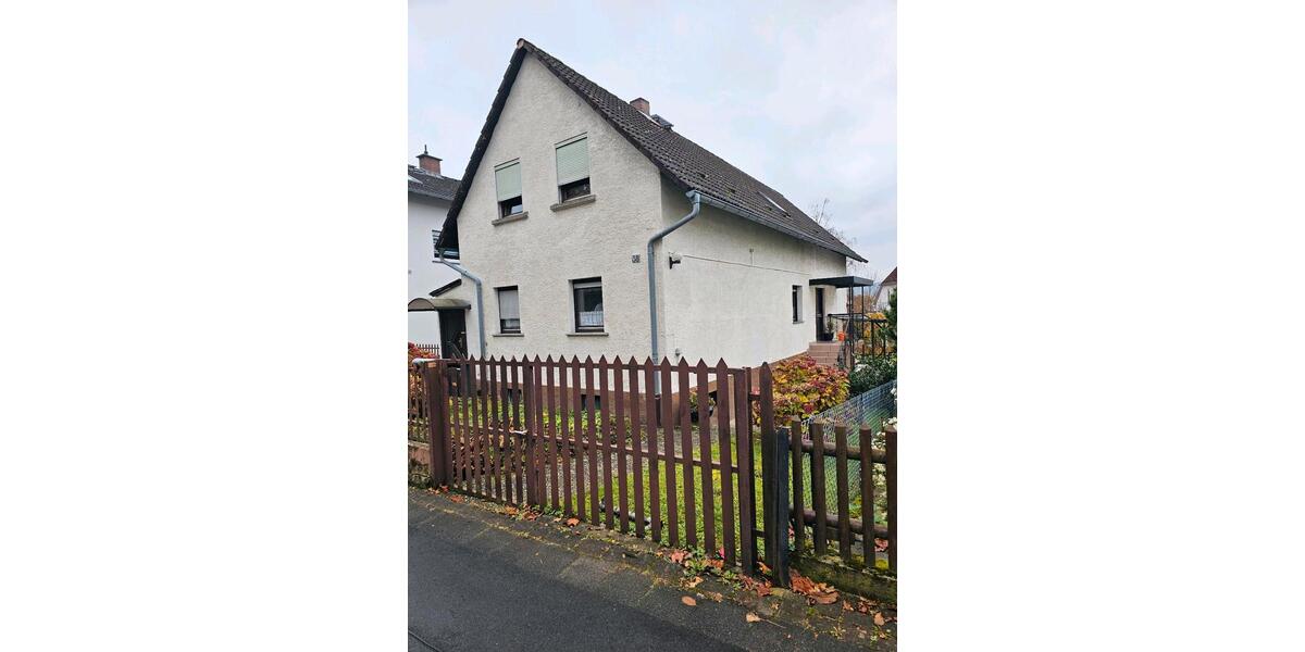 Einfamilienhaus Linsengericht - 8 Zimmer, 160 m&sup2;, 380.000&euro; | Angebot:25251046