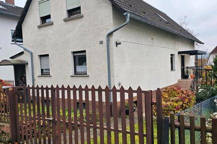 Haus Linsengericht - 8 Zimmer, 160 m&sup2;, 380.000&euro; | Angebot:25251046